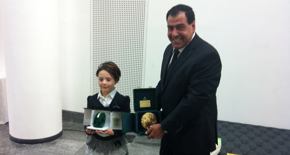 Con Noi e Dopo Di Noi